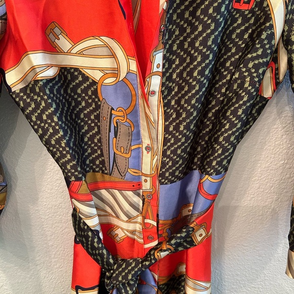 Zara Red and Blue Casual Button Down Shirt with Bold Patterns - Picture 4 of 7